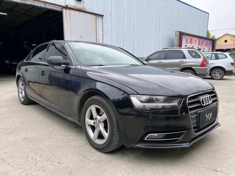 济宁15年奥迪A4L2