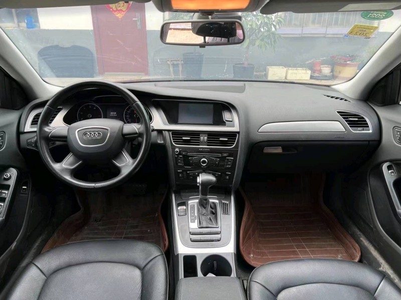 济宁15年奥迪A4L5