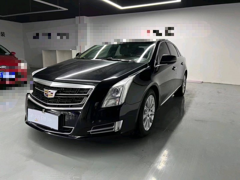 济宁17年凯迪拉克XTS3