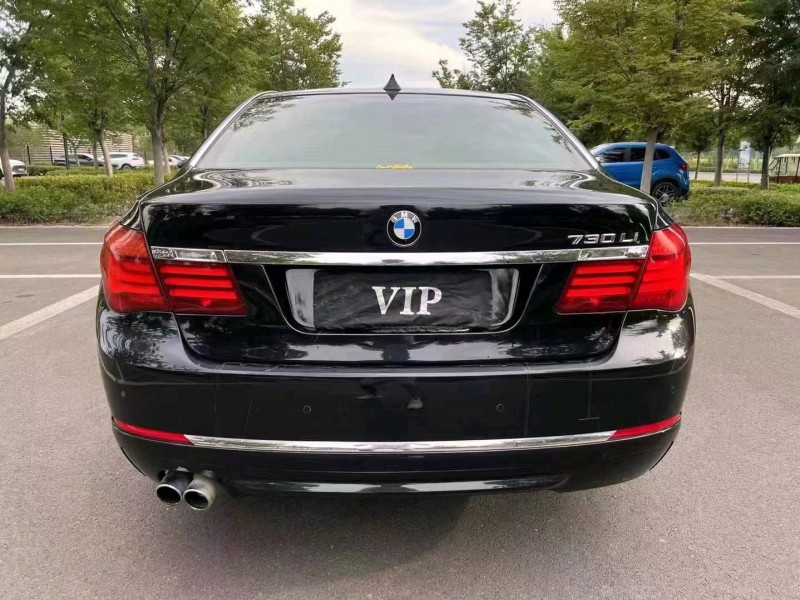 济宁15年宝马7系9