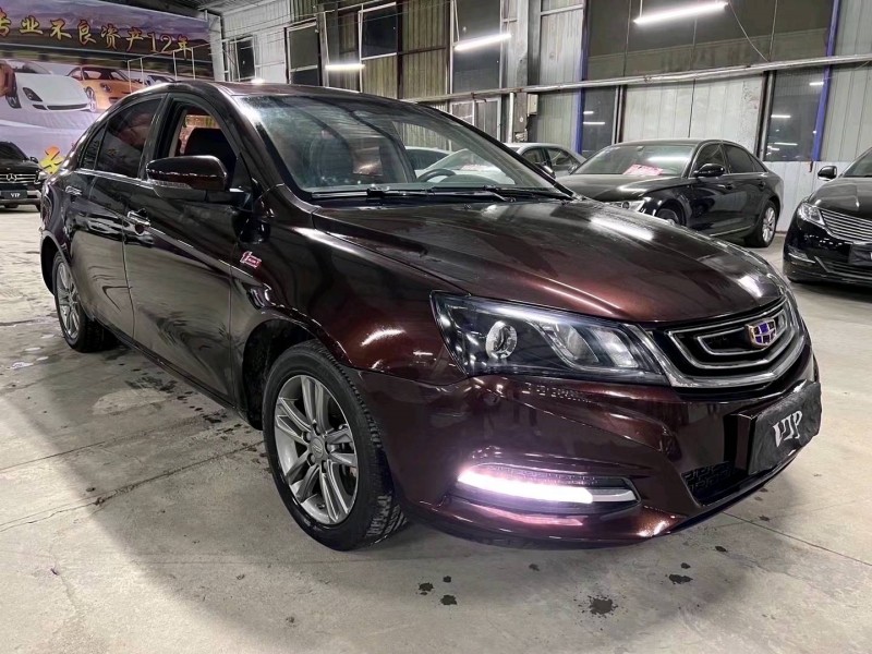 济宁17年吉利帝豪2