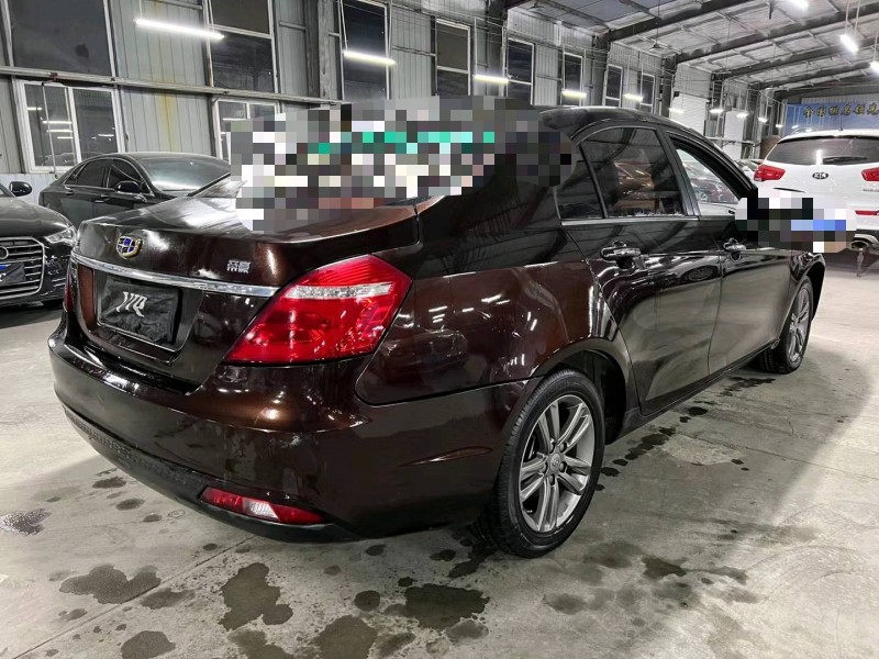 济宁17年吉利帝豪7