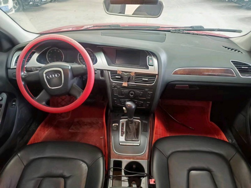 济宁11年奥迪A4L4