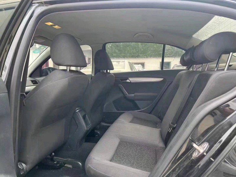 济宁18年大众朗逸6