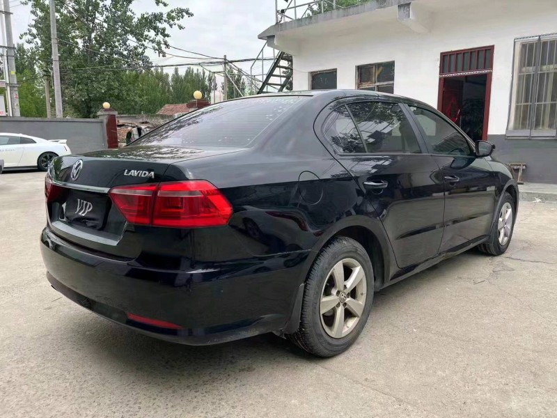 济宁18年大众朗逸7