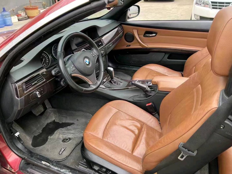 济宁11年宝马3系4