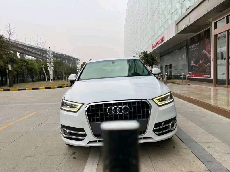 15年奥迪Q31