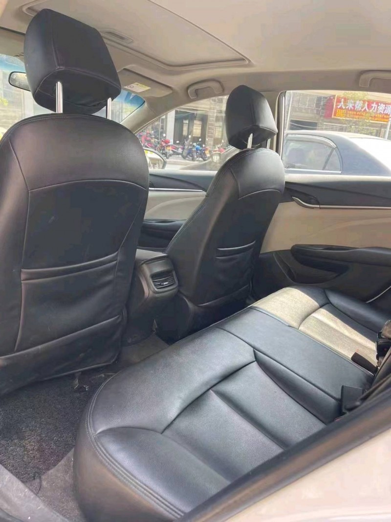 嘉兴17年别克英朗3