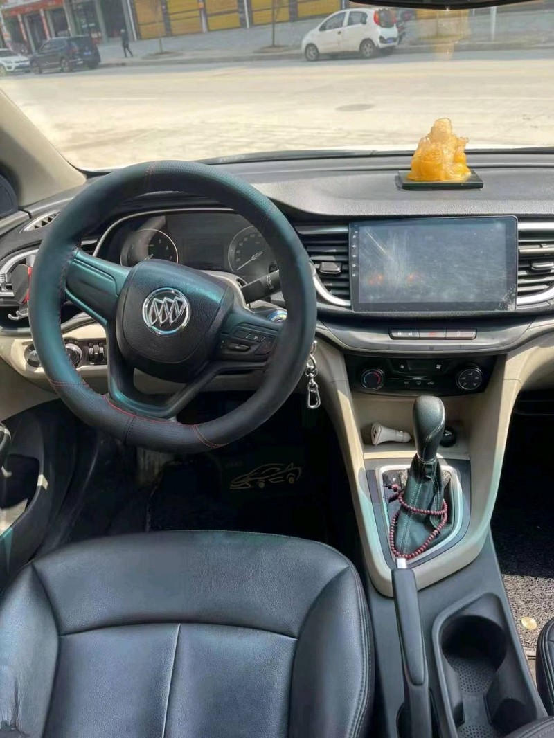 嘉兴17年别克英朗6