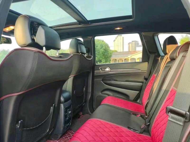 17年Jeep大切诺基5