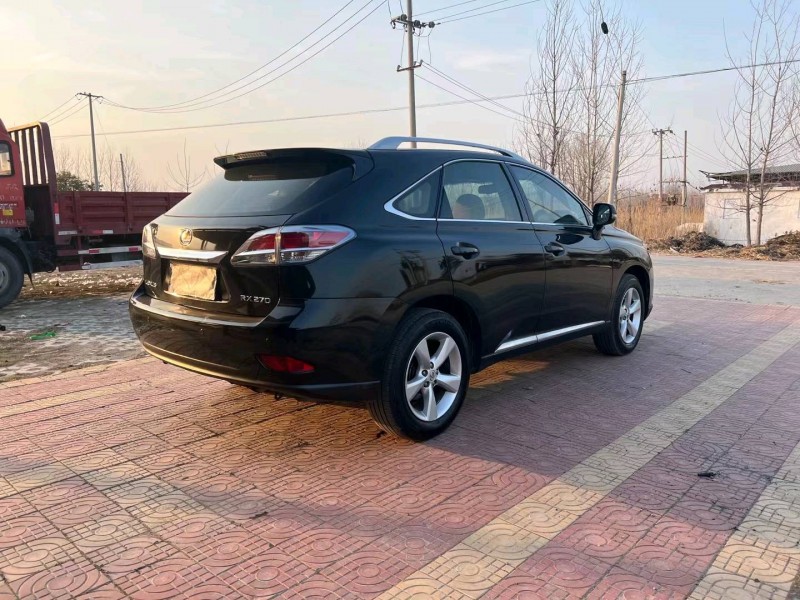 徐州13年雷克萨斯RX8