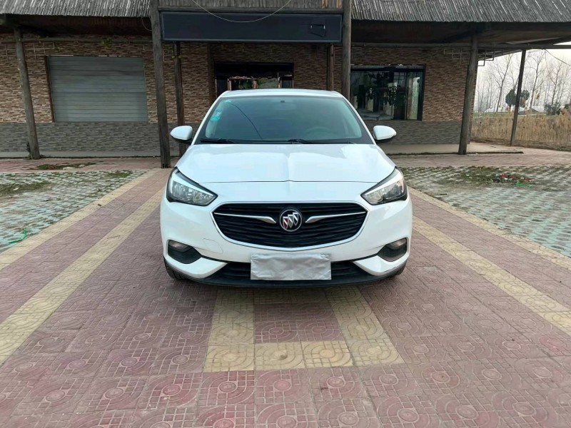 徐州18年别克凯越1