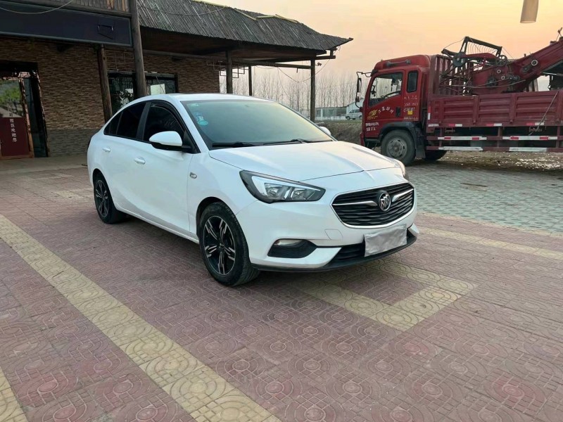 徐州18年别克凯越2