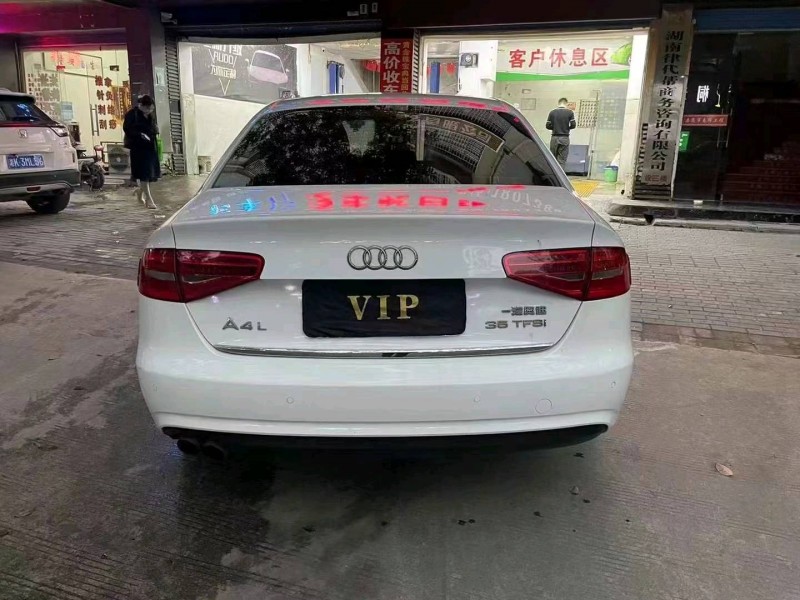 枣庄15年奥迪A4L9