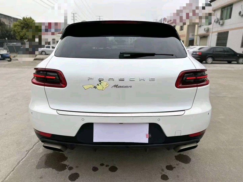 枣庄15年保时捷Macan9