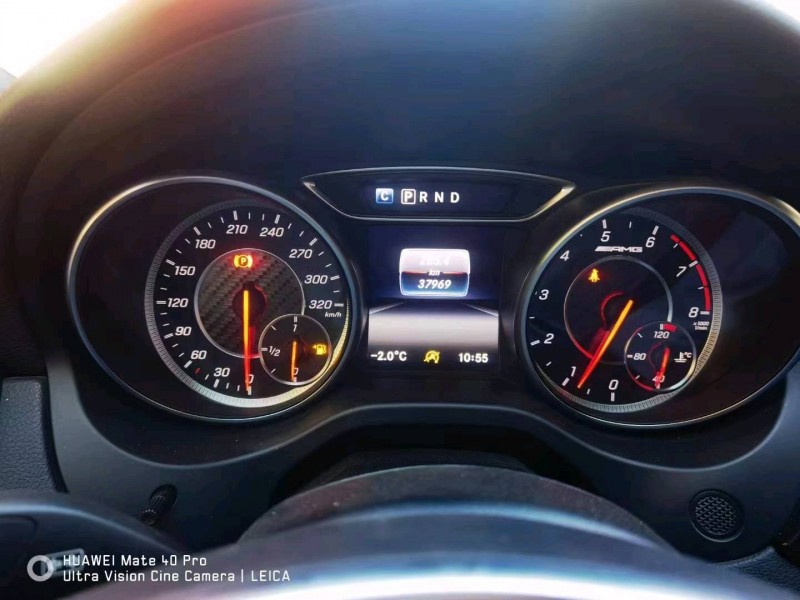 石家庄18年奔驰AMG4