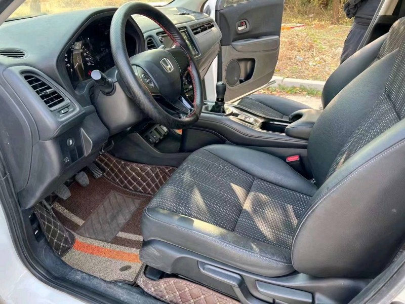 济南15年本田缤智4