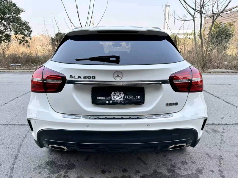 18年奔驰GLA9
