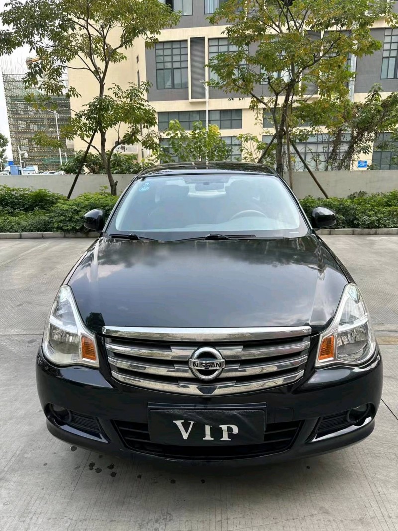 佛山18年日产轩逸1