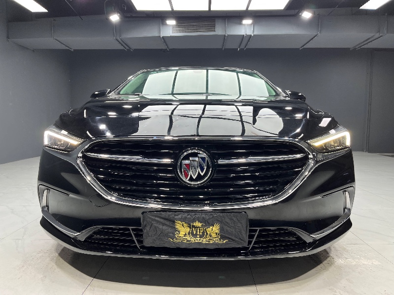 成都20年别克君越1