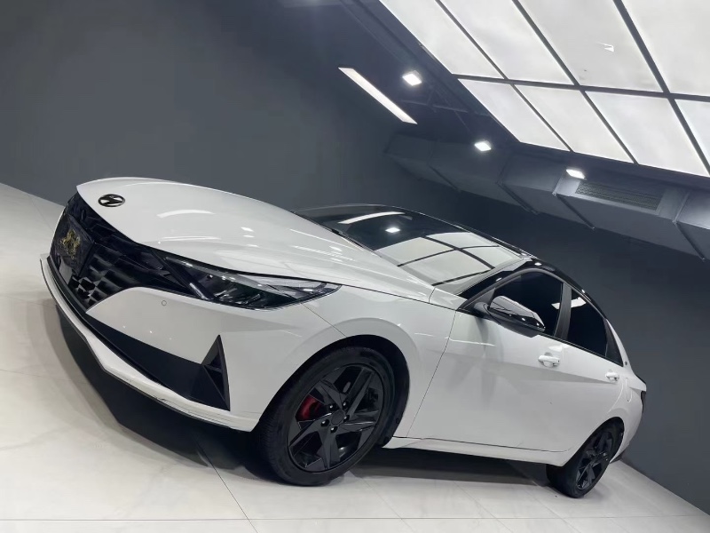 成都22年现代伊兰特2