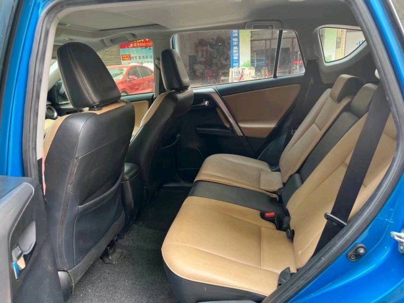 深圳16年丰田RAV45