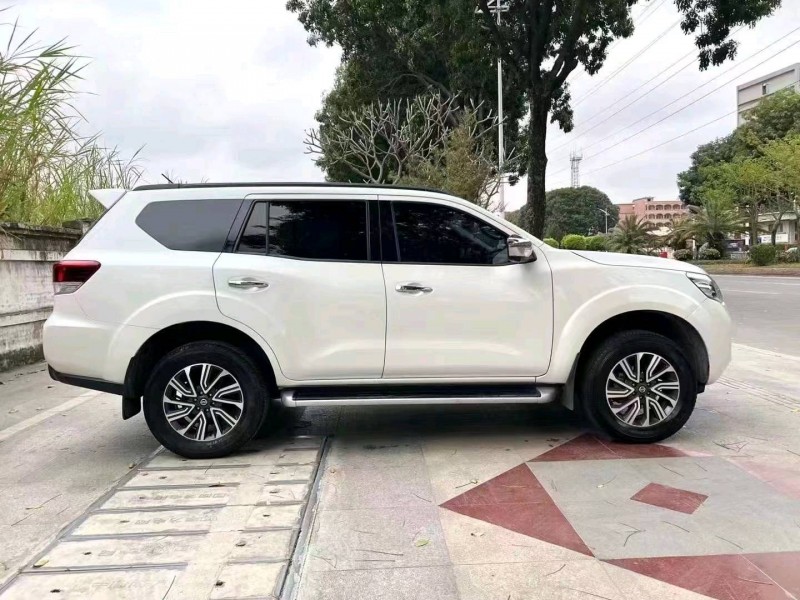 深圳22年日產途達5