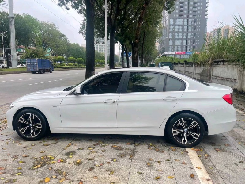 临沂15年宝马3系8