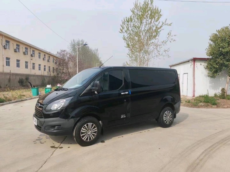 枣庄21年福特全顺3