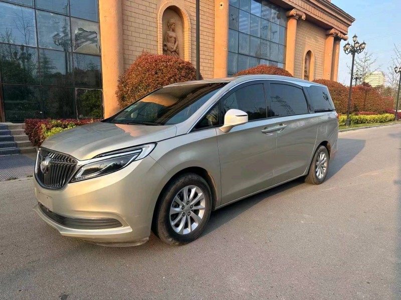 徐州17年别克GL89