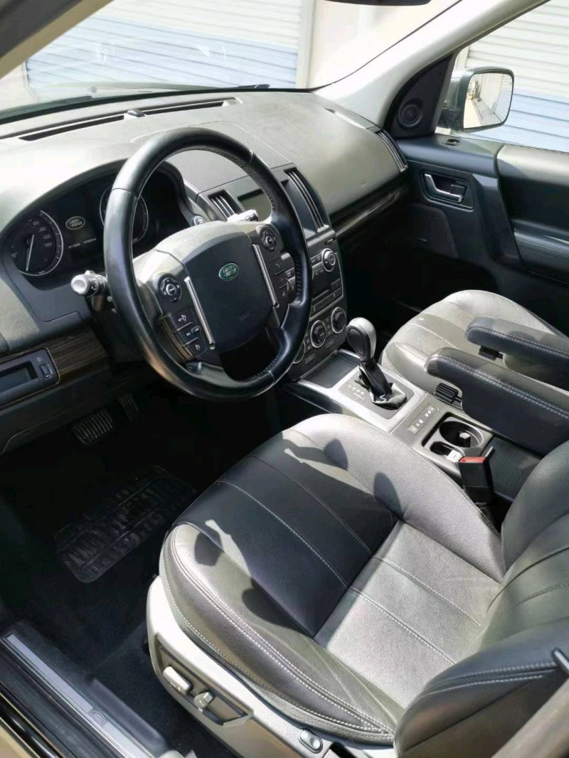 青岛13年路虎神行者6