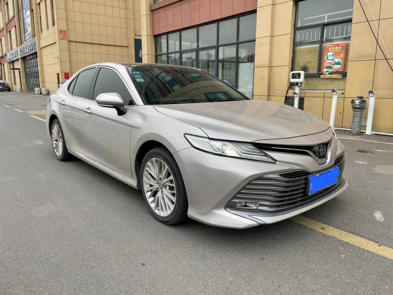 淮南19年丰田凯美瑞2