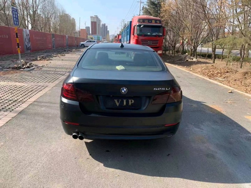 济南13年宝马5系9