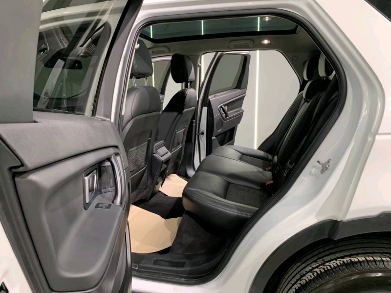 成都17年路虎发现神行6