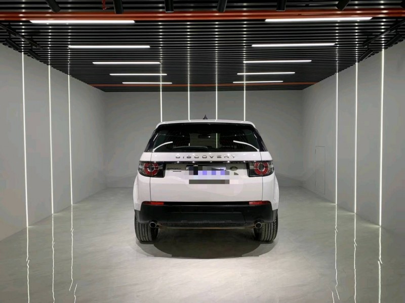 成都17年路虎发现神行7