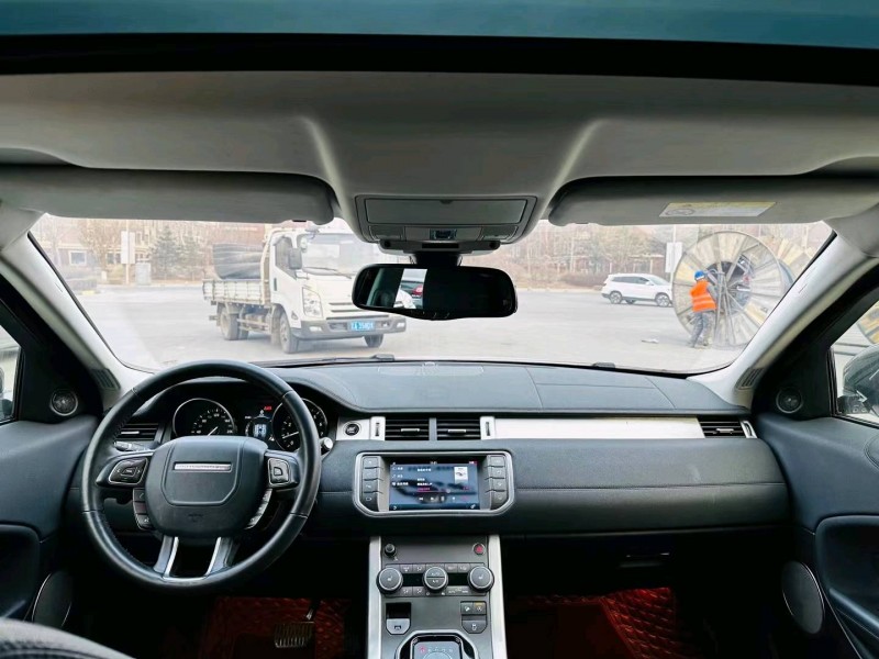 沈阳17年路虎极光9