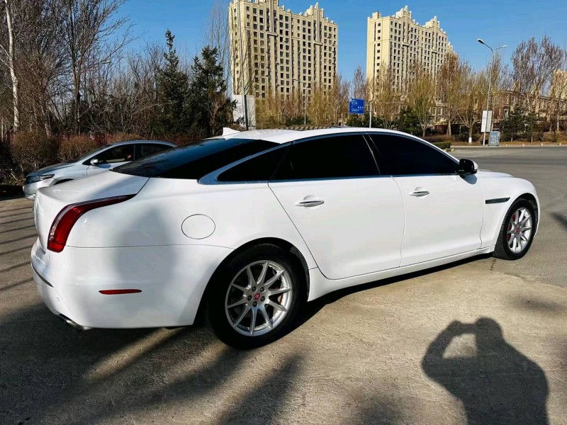 沈阳14年捷豹XJL5