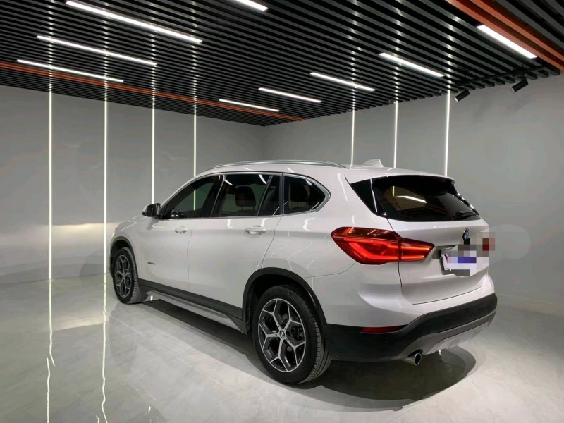 成都18年宝马X18