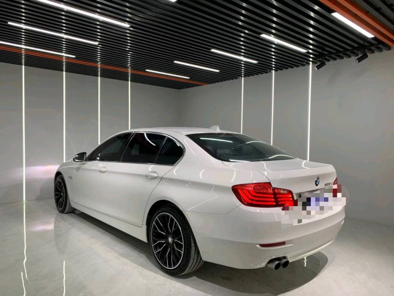 成都14年宝马5系8