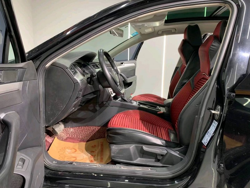 成都18年大众迈腾4