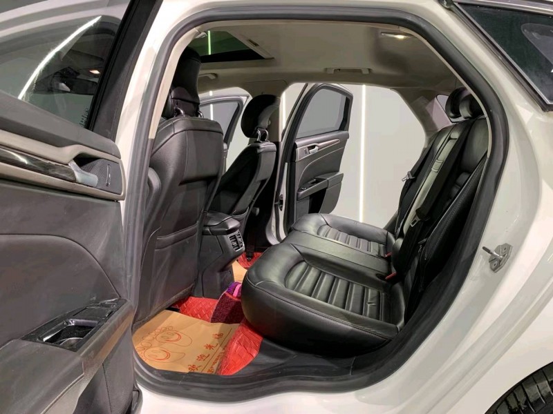 成都16年福特蒙迪欧5