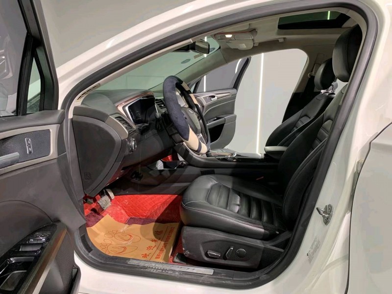 成都16年福特蒙迪欧4