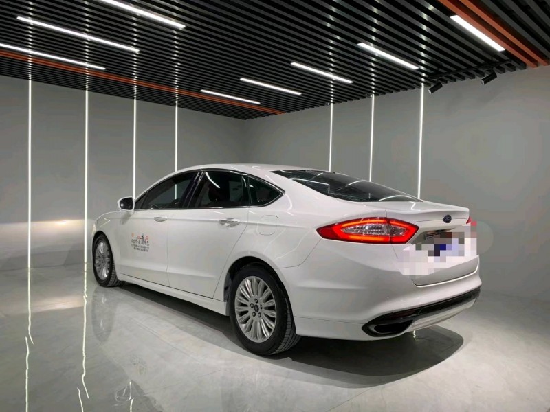 成都16年福特蒙迪欧8