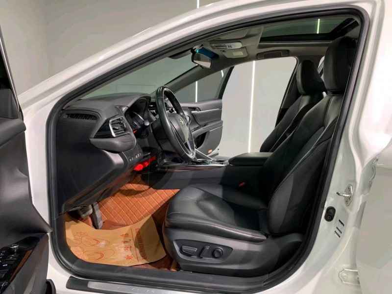 成都20年丰田凯美瑞4