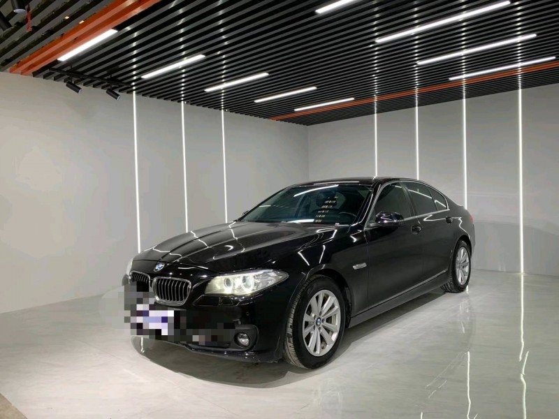 成都17年宝马5系3