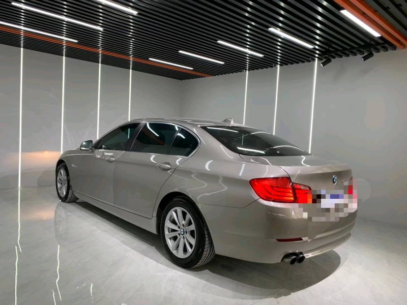 成都13年宝马5系9