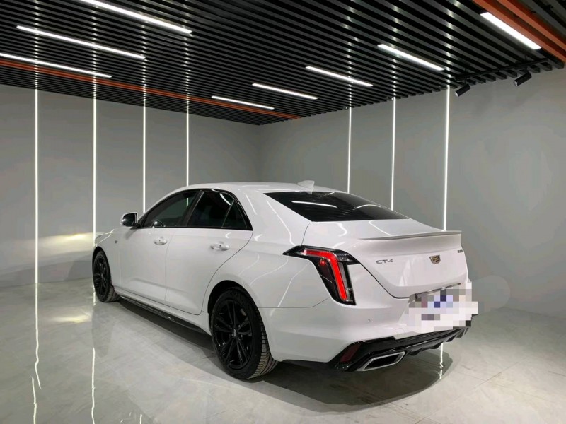 成都21年凯迪拉克CT48