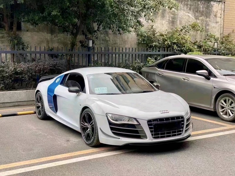 广州13年奥迪R83