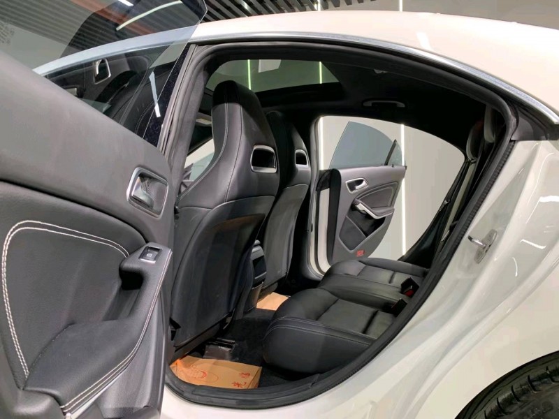 成都18年奔驰CLA5