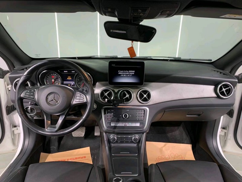 成都18年奔驰CLA6